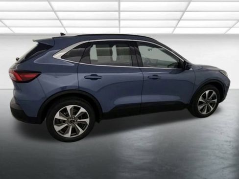 Used 2024 Ford Escape Platinum w/ Premium Technology Package image 8