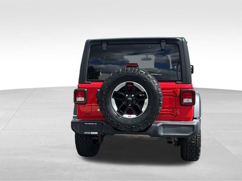 Used 2018 Jeep Wrangler Unlimited Sport S AWD/4WD image 6