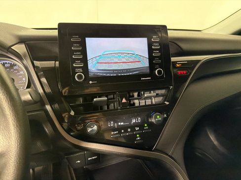Used 2023 Toyota Camry LE FWD image 16