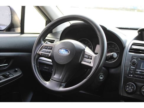 Used 2014 Subaru Crosstrek 2.0i Premium image 15