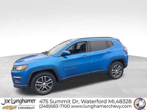 Used 2017 Jeep Compass Latitude w/ Popular Equipment Group image 7