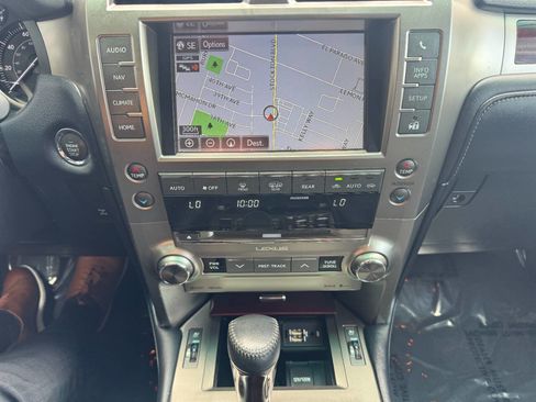 Used 2019 Lexus GX 460 Premium AWD/4WD image 18