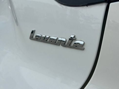 Used 2023 Maserati Levante GT AWD/4WD image 57