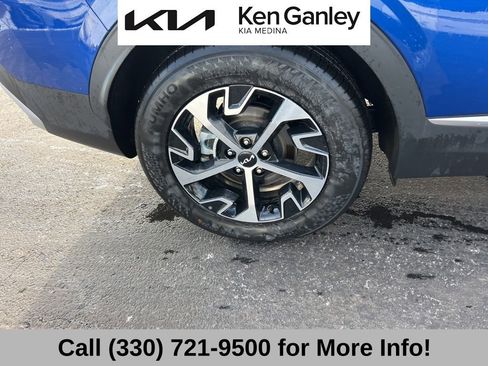 Certified 2025 Kia Sportage EX w/ Premium Package image 23