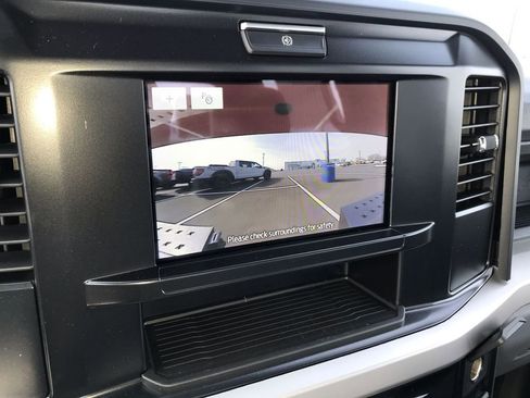 New 2025 Ford F250 XL w/ XL Chrome Package image 17