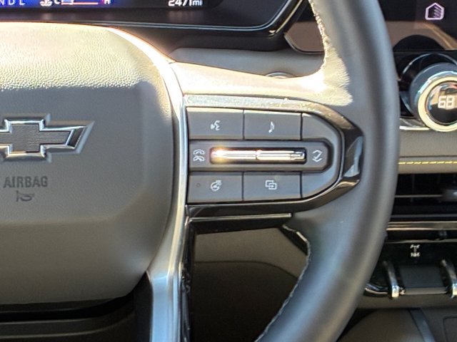 New 2026 Chevrolet Colorado ZR2 w/ Technology Package AWD/4WD image 23