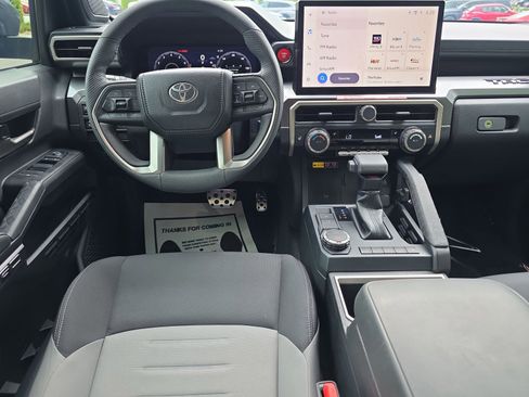 Used 2025 Toyota Tacoma TRD Sport w/ TRD Sport Upgrade Package RWD image 15