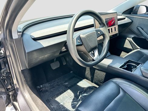 Used 2025 Tesla Model 3 Long Range RWD image 9