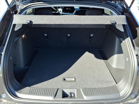 New 2026 Chevrolet Trax LT image 8