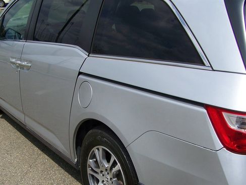 Used 2012 Honda Odyssey EX image 26