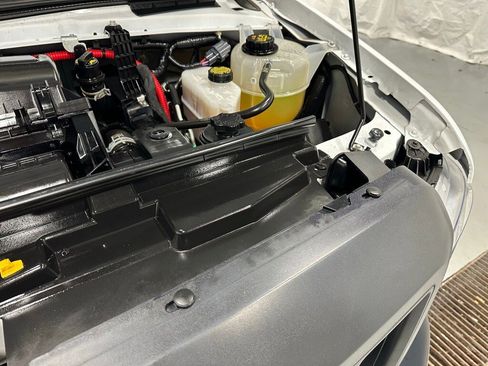 Used 2024 Ford E-350 and Econoline 350 Super Duty image 49