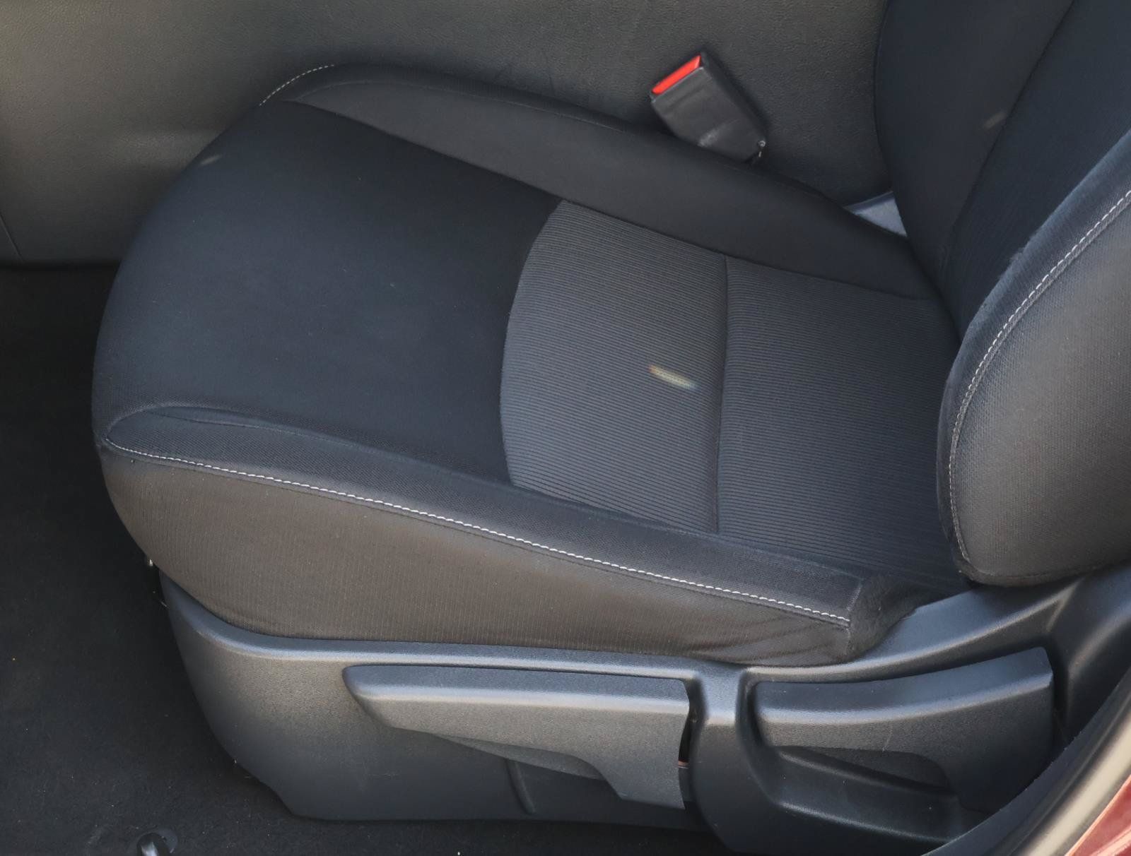 Used 2021 Nissan Sentra SV w/ Trunk Package FWD image 13