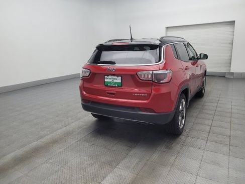 Used 2019 Jeep Compass Limited FWD image 9