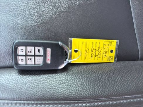 Used 2024 Honda Odyssey EX-L image 28