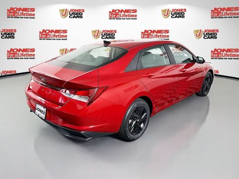 Certified 2023 Hyundai Elantra SEL w/ Cargo Package FWD image 15