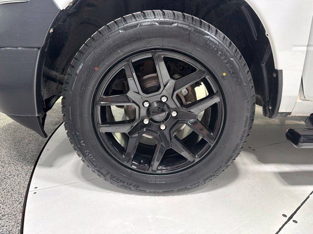 Used 2018 RAM 1500 Tradesman w/ Popular Equipment Group AWD/4WD image 4