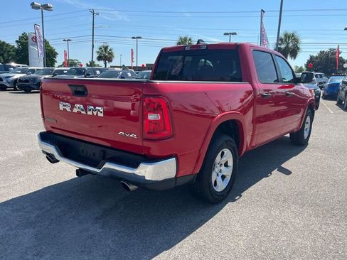 Used 2025 RAM 1500 Big Horn AWD/4WD image 3