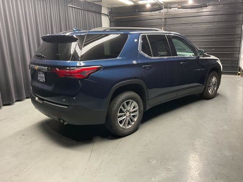 Used 2022 Chevrolet Traverse LT FWD image 8