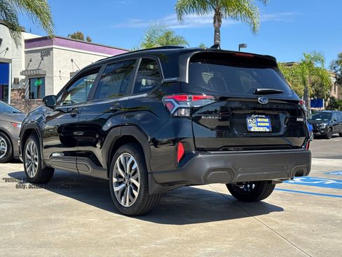 New 2025 Subaru Forester Touring image 8