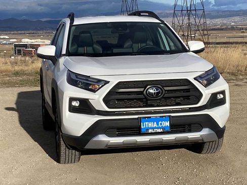 Used 2024 Toyota RAV4 Adventure image 13