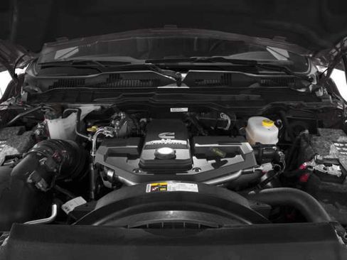 Used 2018 RAM 3500 Laramie Longhorn image 13