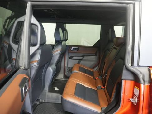 Certified 2024 Ford Bronco Outer Banks AWD/4WD image 30