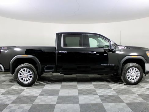 Used 2022 GMC Sierra 3500 SLT image 9