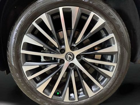 Used 2023 Lexus RX 350 Premium Plus w/ Cold Area Package AWD/4WD image 36