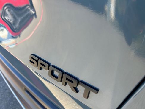 Used 2025 Honda HR-V Sport image 33
