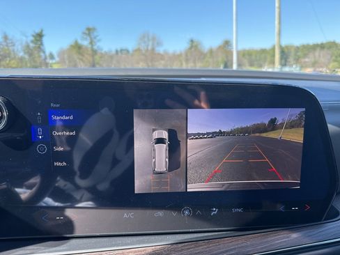 New 2026 Chevrolet Suburban LS image 22