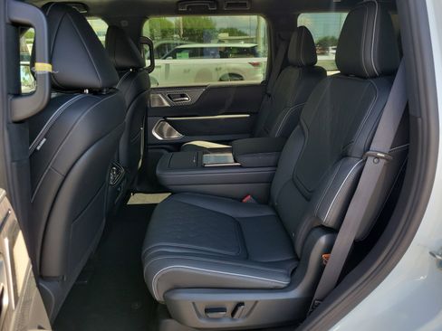 New 2026 INFINITI QX80 Autograph AWD/4WD image 17