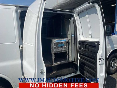 Used 2019 Chevrolet Express 2500 w/ Driver Convenience Package RWD image 6