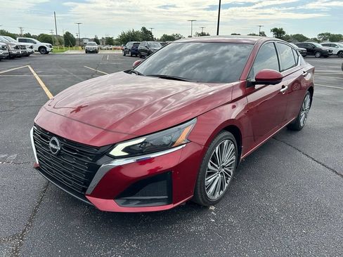 Used 2023 Nissan Altima 2.5 SL AWD/4WD image 5