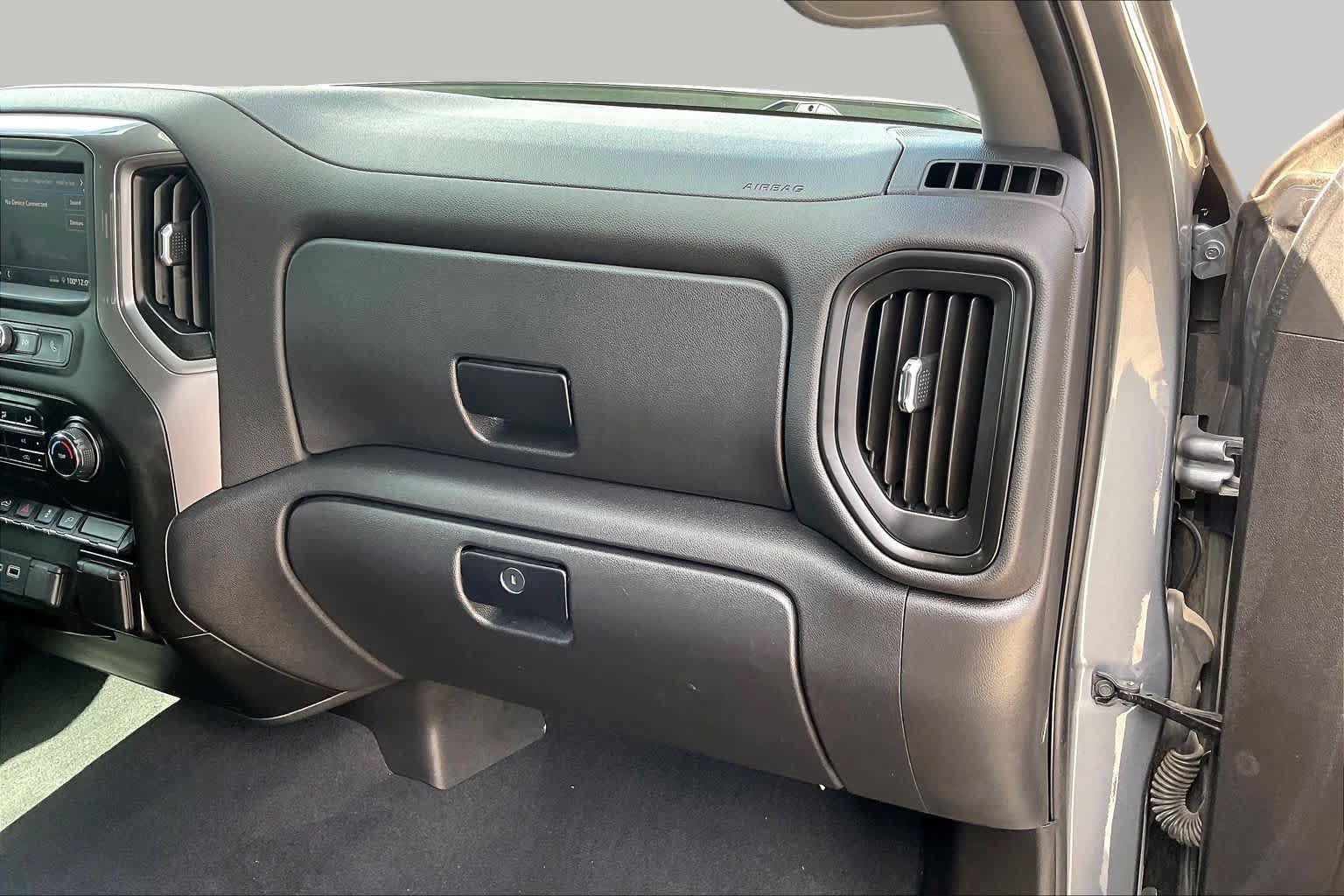 Used 2021 Chevrolet Silverado 1500 Custom AWD/4WD image 18