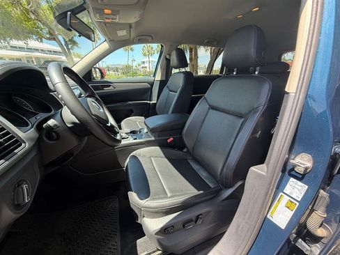 Used 2018 Volkswagen Atlas SE FWD image 10