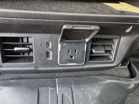 Used 2024 Chevrolet Silverado 1500 RST w/ Protection Package AWD/4WD image 19