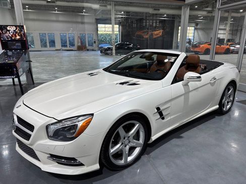 Used 2013 Mercedes-Benz SL 550 Designo Premium PKG $119K w/ Premium Pkg image 74