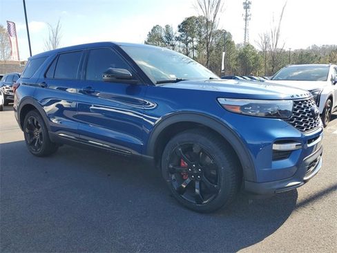 Used 2021 Ford Explorer ST w/ Equipment Group 401A image 3