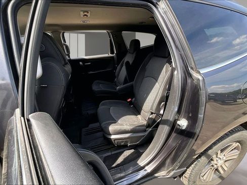 Used 2015 Chevrolet Traverse LT AWD/4WD image 21