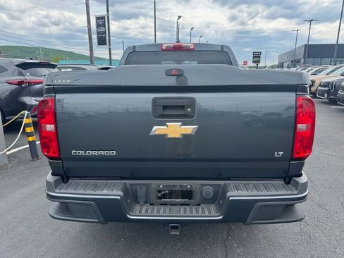 Used 2016 Chevrolet Colorado LT AWD/4WD image 5