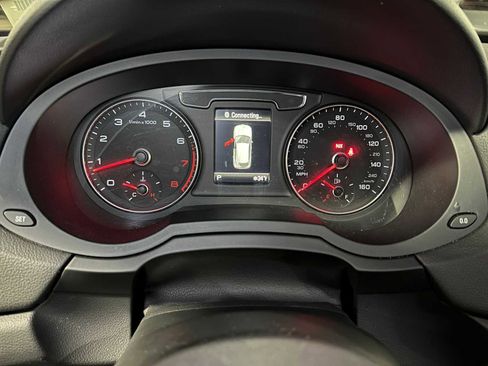 Used 2018 Audi Q3 2.0T Premium Plus w/ Premium Plus Package image 29