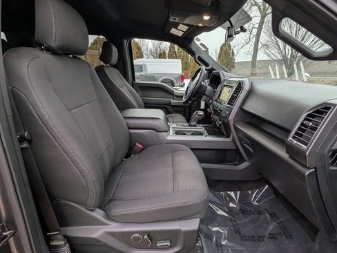 Used 2016 Ford F150 XLT w/ Equipment Group 302A Luxury image 13