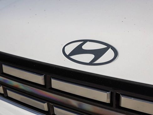 Used 2026 Hyundai Santa Fe SEL AWD/4WD image 4
