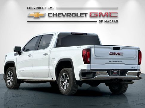 Used 2025 GMC Sierra 1500 SLT image 5