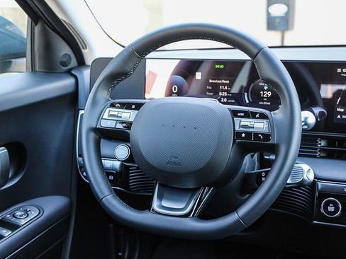 New 2026 Hyundai Ioniq 5 SEL image 19