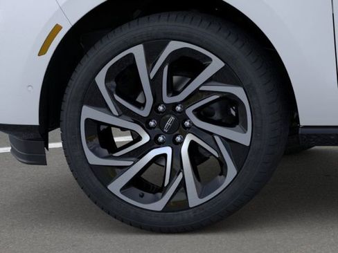 New 2026 Lincoln Navigator L Reserve AWD/4WD image 19