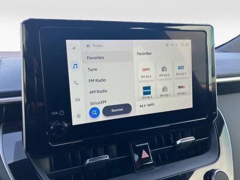 Used 2023 Toyota Corolla SE image 21