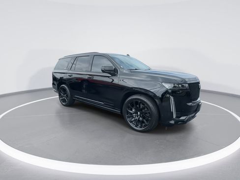 Used 2024 Cadillac Escalade Sport Platinum w/ LPO, ONYX Package AWD/4WD image 2