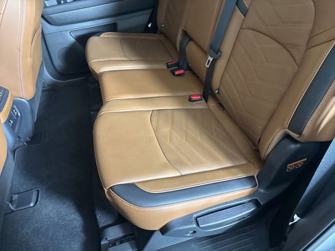Used 2025 Nissan Pathfinder Platinum w/ Cargo Package FWD image 25