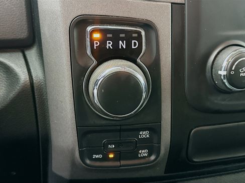 Used 2018 RAM 1500 Express image 23